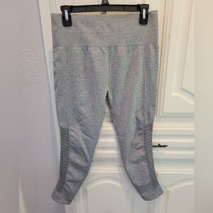 Fabletics Seamless High Waisted Laser Cut Capri Leggings